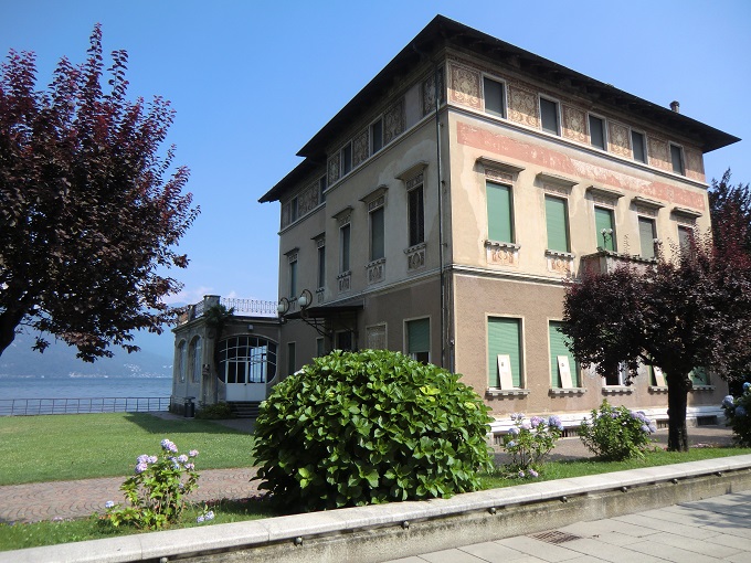 Palazzo Verbania.jpg