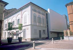Vista esterna del Teatro Condominio