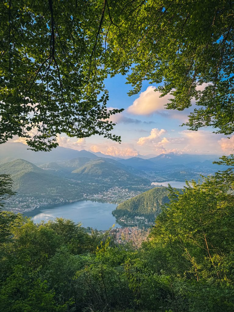 In sella tra valli e memorie