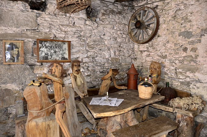 Musignano e i suoi personaggi di legno